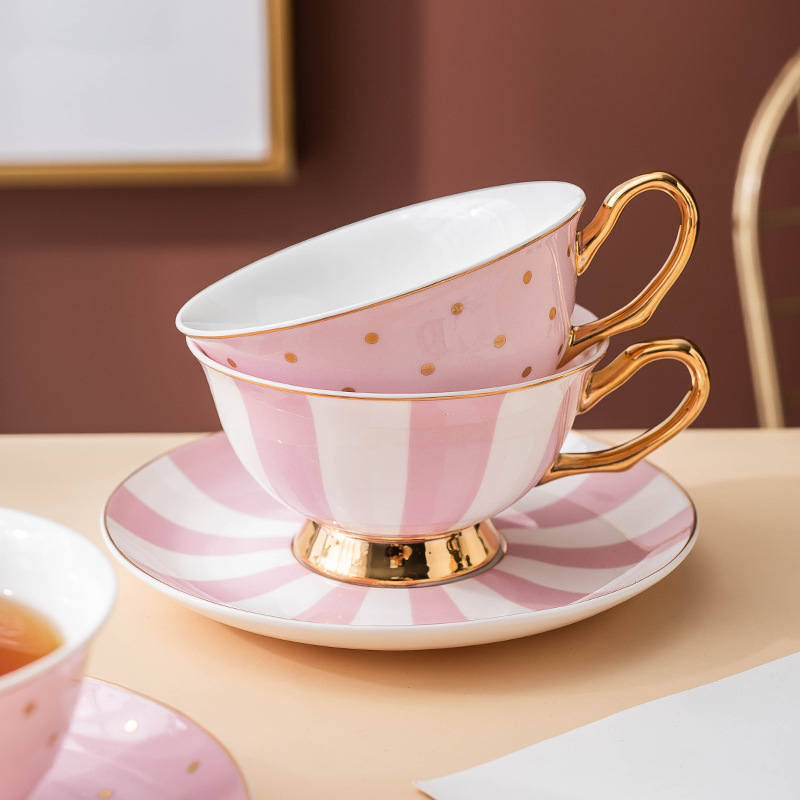 Tazas de Café de Cerámica Rosa - Coffee Tea Game reseña y precio